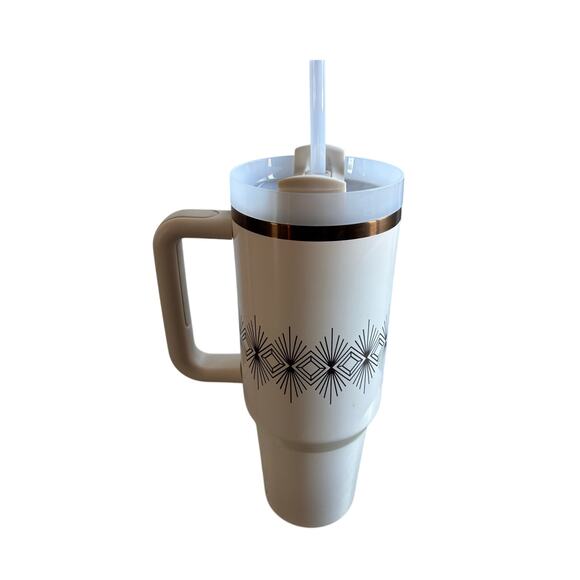 Stanley Deco Collection White 40oz Tumbler - Picture 3 of 6